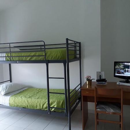 Pensione Nettuno Palinuro Exterior foto